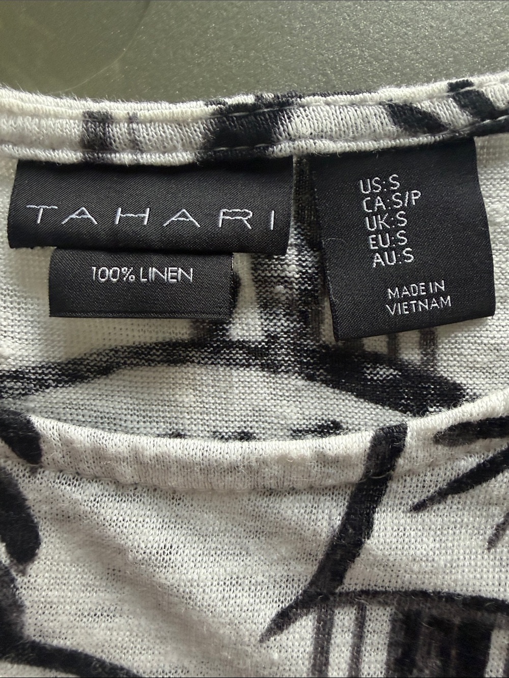 TAHARI Black White Linen Tropical Leaf Print Top Womens Size Small - Picture 9 of 11
